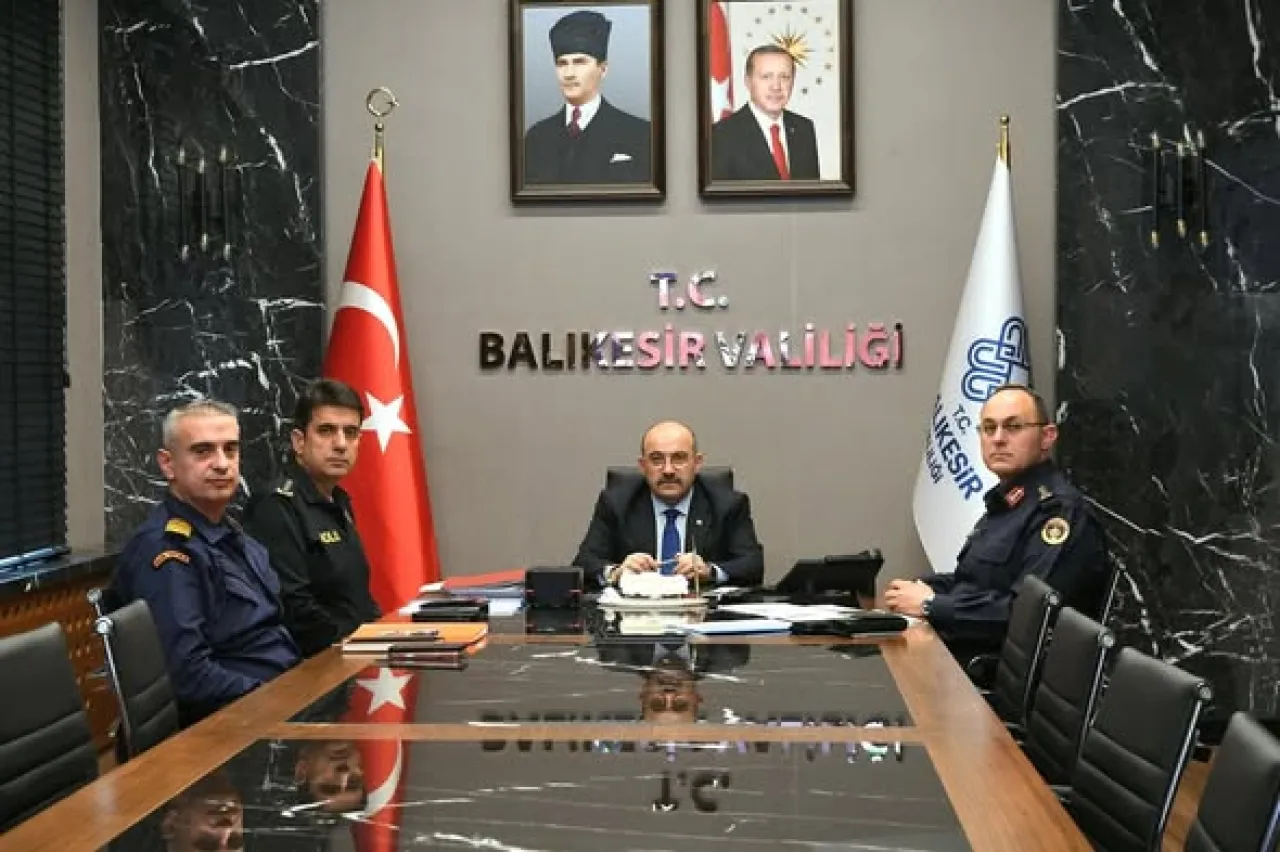 Balıkesir'de Ramazan Bayramı Güvenlik Tedbirleri Çevrimiçi Toplantıyla Değerlendirildi