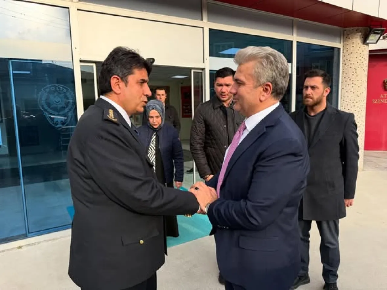 Balıkesir'de Polis Haftası Ziyareti: Canbey'den Yaman'a Tebrik