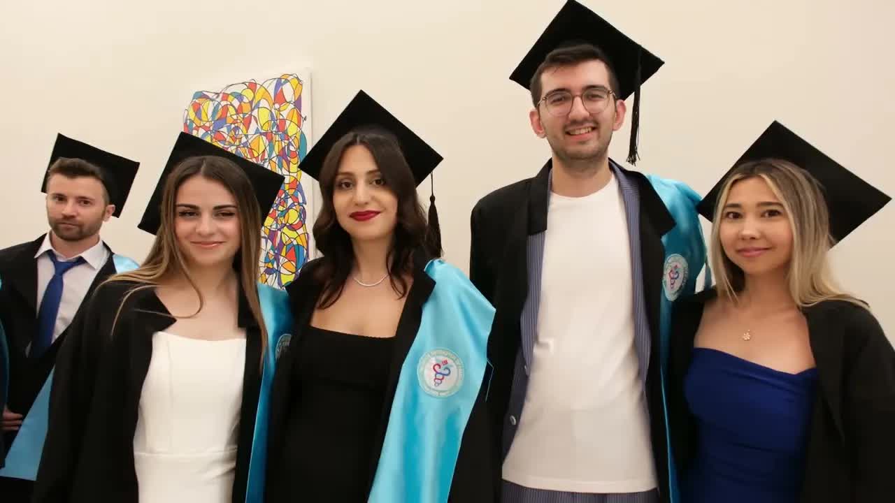 Balıkesir Üniversitesi 2024 Mezuniyet Törenleri: Sevinç ve Gurur Dolu Anlar