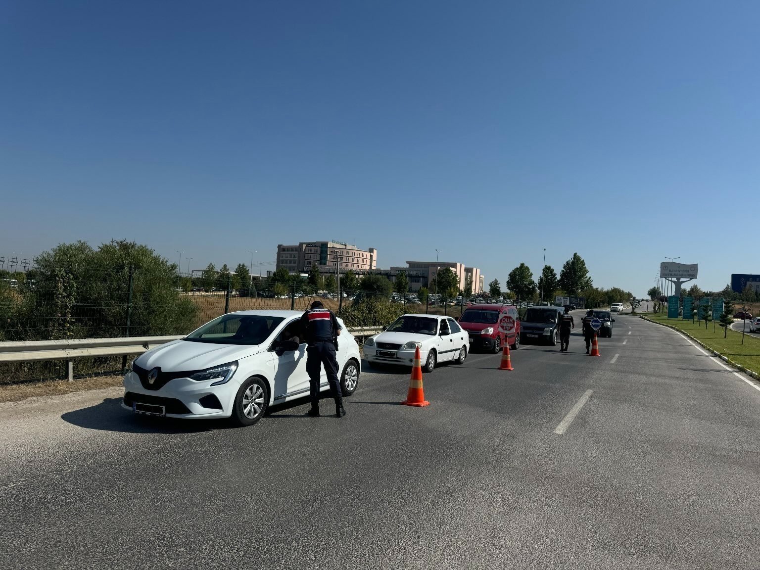 Balıkesir’de Jandarma Operasyonu: Önleyici Kolluk Faaliyetleri Başarıyla Tamamlandı