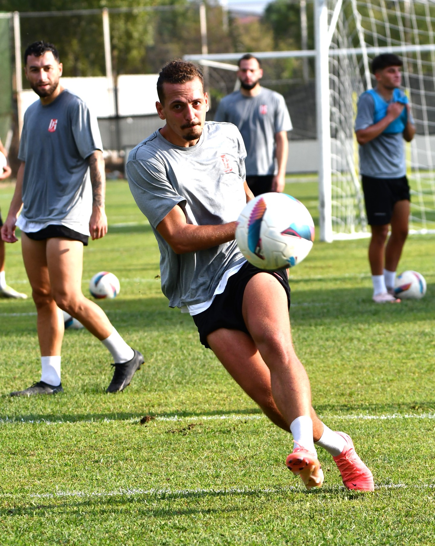 Balıkesirspor, Uşakspor Maçı Öncesi Hazırlıklarını Sürdürüyor