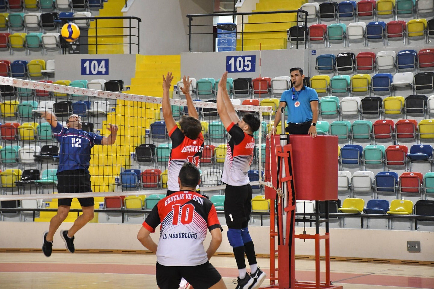 Kamu Spor Oyunları’nda Voleybol Coşkusu Başladı