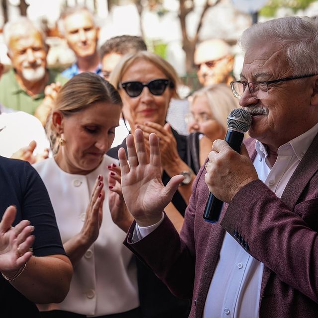 Burhaniye’de Kadın Girişimini Destekleyen “Emek Evi Cafe” Açıldı