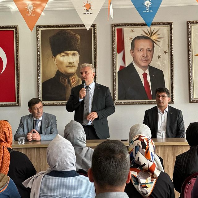 Ak Parti Balıkesir Milletvekili Mustafa Canbey, Teşkilat Birliğini Vurguladı