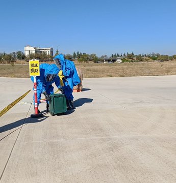 Balıkesir Merkez Havalimanı’nda Tehlikeli Madde Tatbikatı Düzenlendi