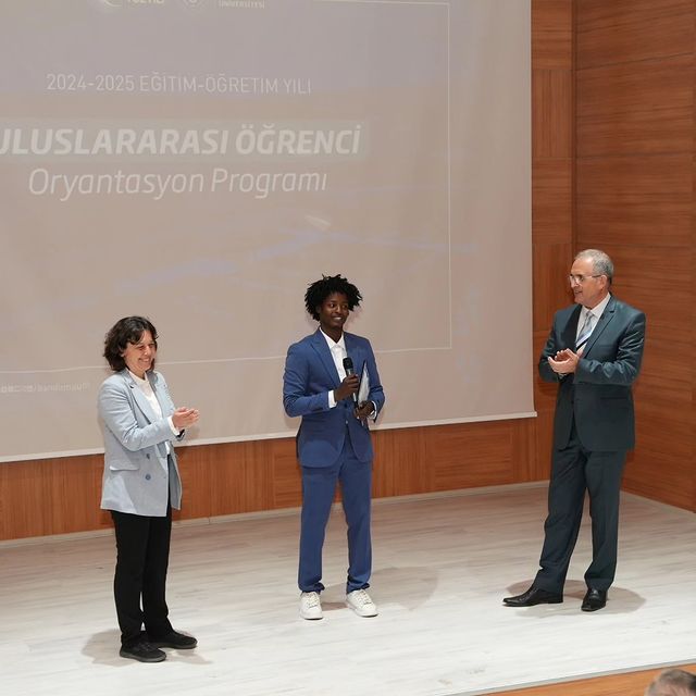 Bandırma Onyedi Eylül Üniversitesi’nde Yeni Kayıt Yaptıran Uluslararası Öğrencilere Oryantasyon Programı