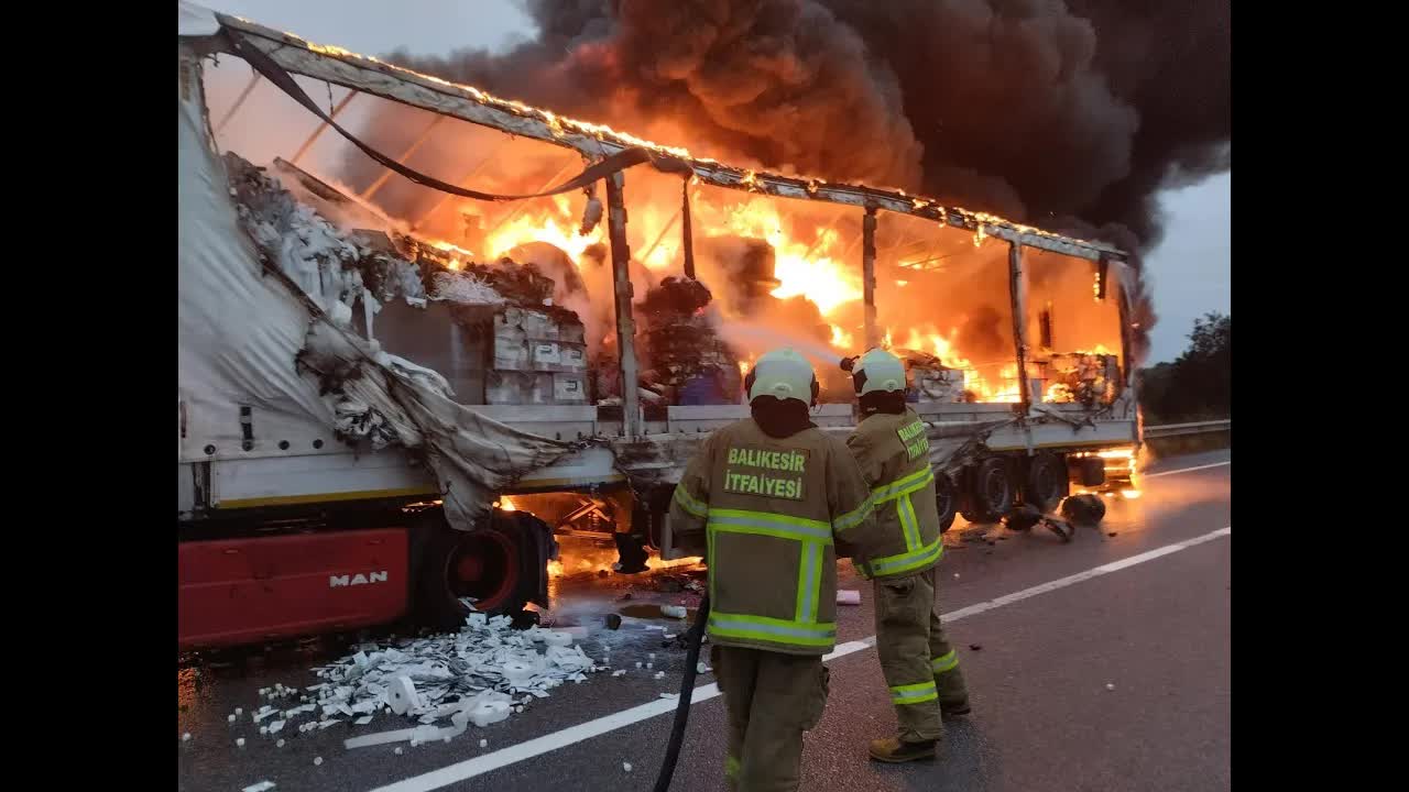 Balıkesir İtfaiyesi Geçtiğimiz 10 Ayda 7.470 Olaya Müdahale Etti