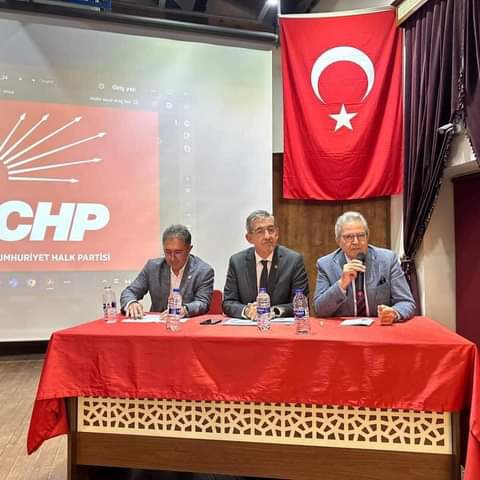 CHP Bandırma İlçe Örgütü Üyelerine Bilgilendirme Toplantısı Gerçekleştirdi