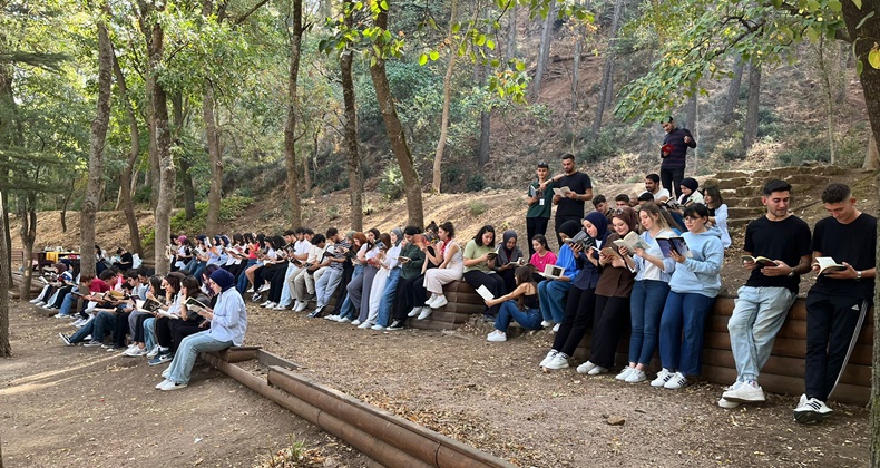 Balıkesir Üniversitesi, Öğrenci Topluluklarının Projelerini Destekliyor