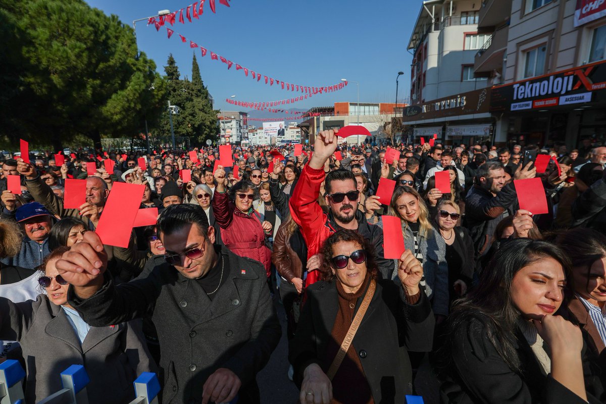 CHP’li Yetkili İzmir’de Yurttaşlarla Buluştu