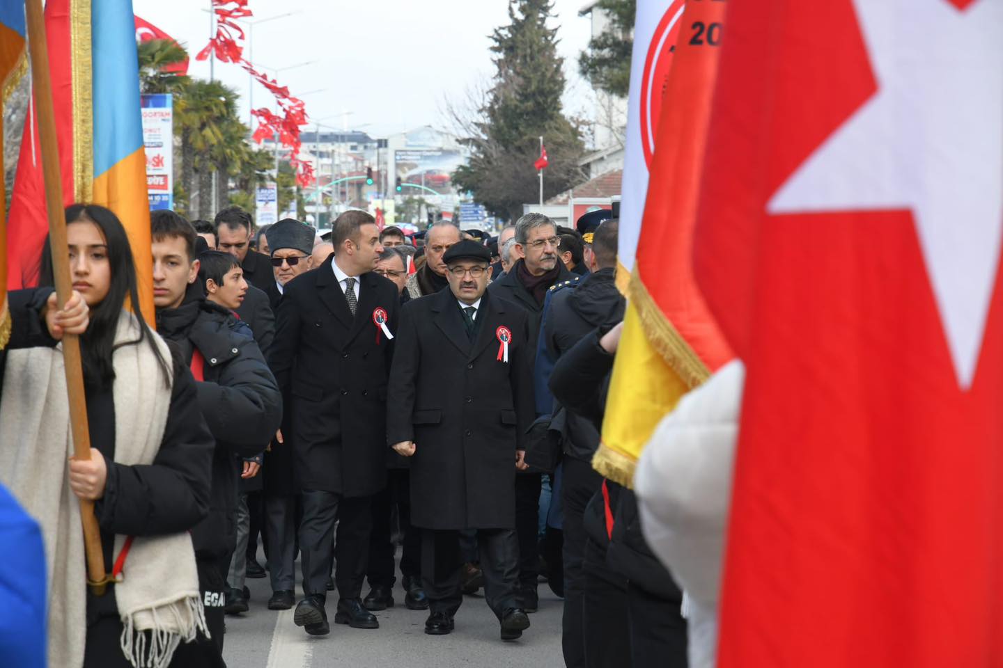 Balıkesir’de Ata’ya Saygı Yürüyüşü: 102. Yıl Dönümünde Duygu Dolu Anlar