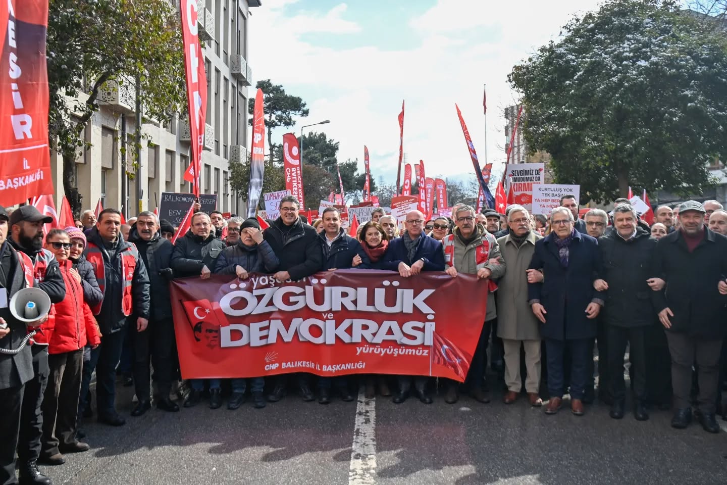 Türkiye’nin Aydınlık Yarınları İçin Hemen Seçim Talebi