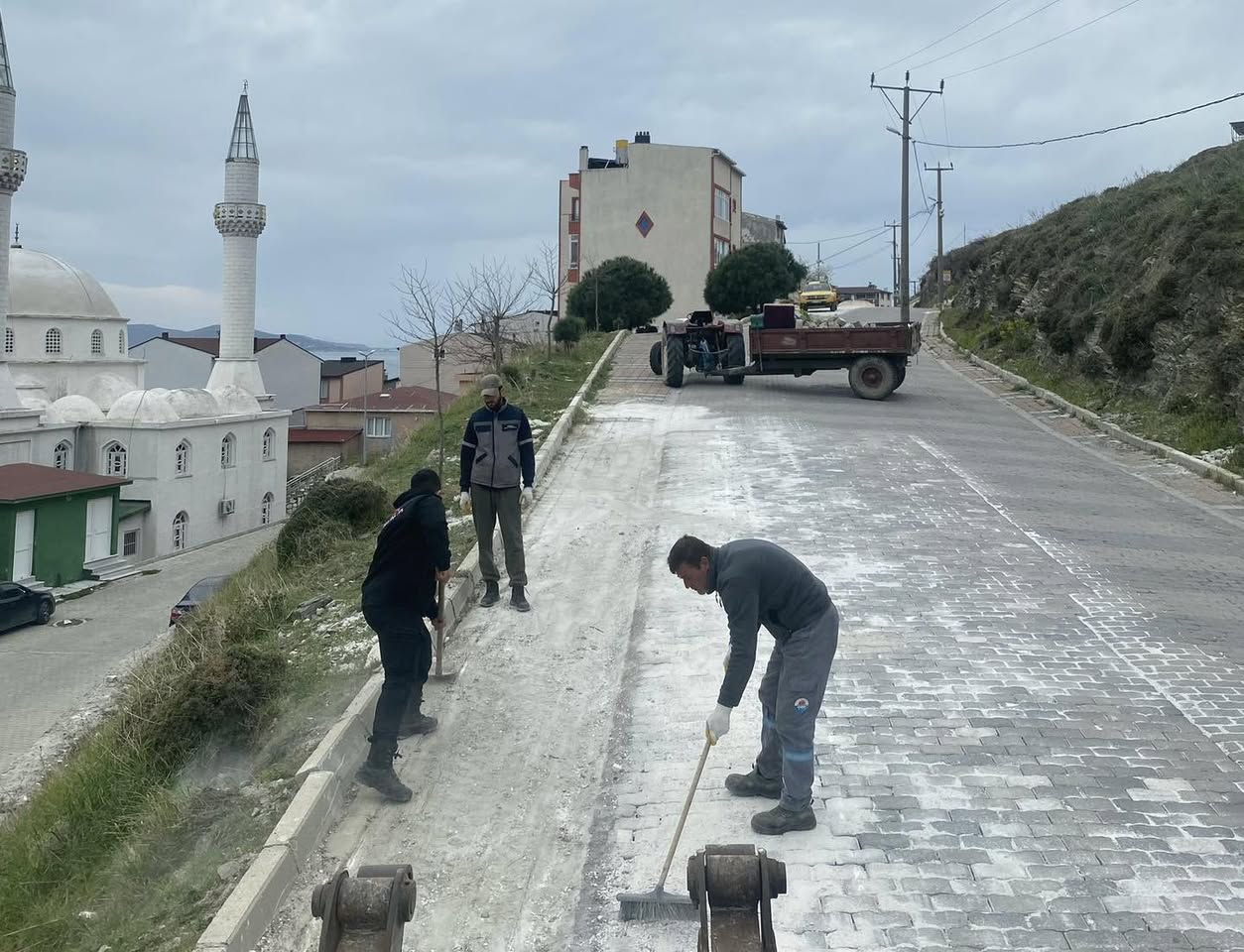 Marmara Adaları’nda Çevre Düzenleme Çalışmaları Devam Ediyor