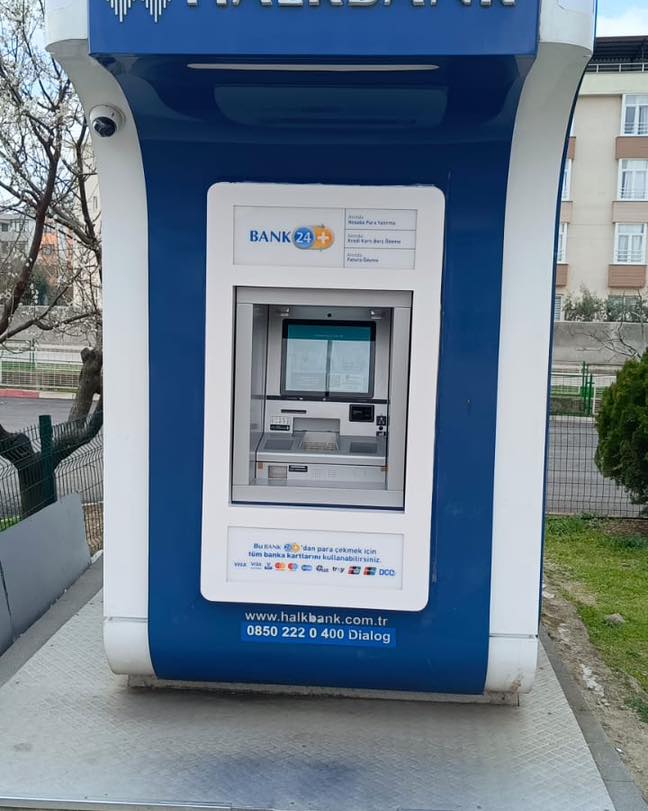 Gönen Kapalı Pazar Alanı’ndaki ATM Yenilendi