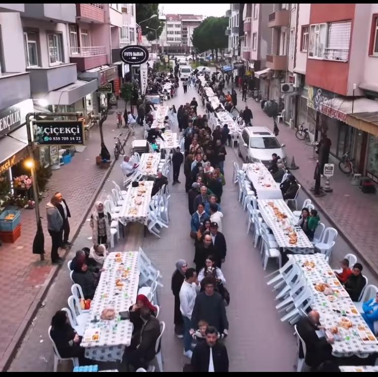 Gönen’de Pazar Günü Üç Farklı Sokak İftarı Düzenlenecek